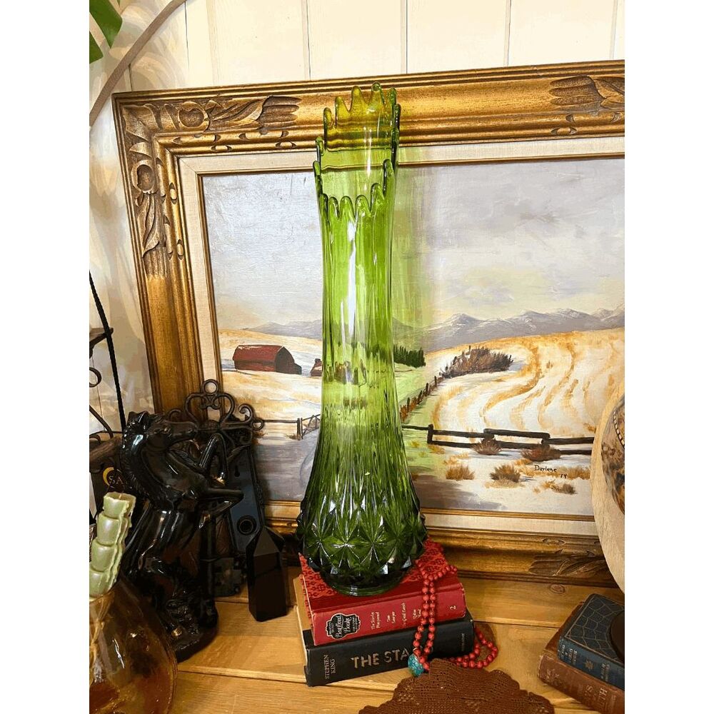 Vintage L.E. Smith 26" Swung Vase Diamond Butt Pattern, Olive Green Mid Century